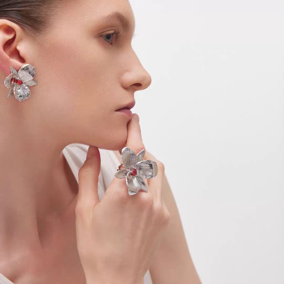 925 Sterling Silver Post Gold-Plated Flower Stud Earrings with Enamel and Red Crystal for Women