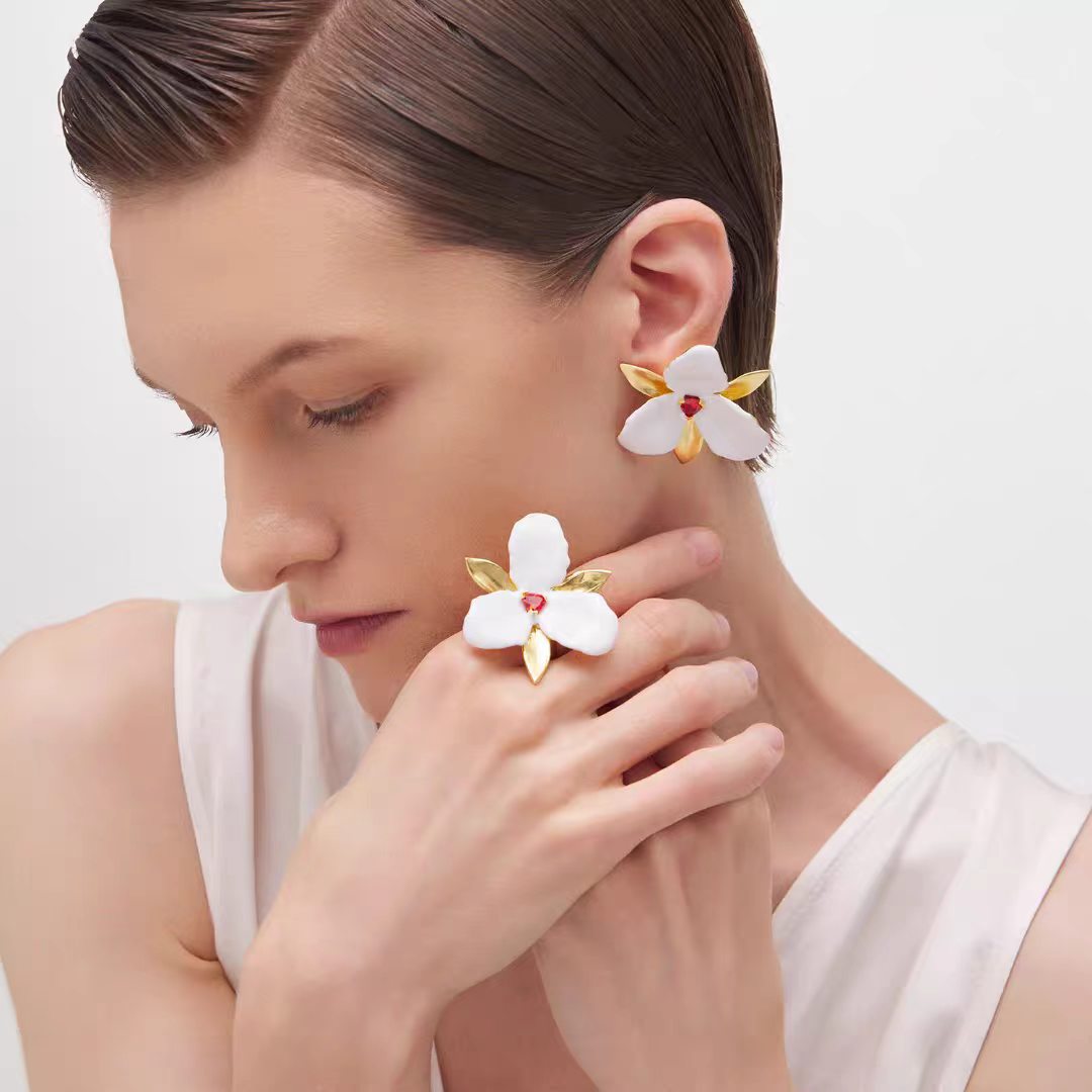 925 Sterling Silver Post Gold-Plated Flower Stud Earrings with Enamel and Red Crystal for Women